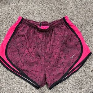 Nike Women's Hot Pink Geometric Athletic Shorts